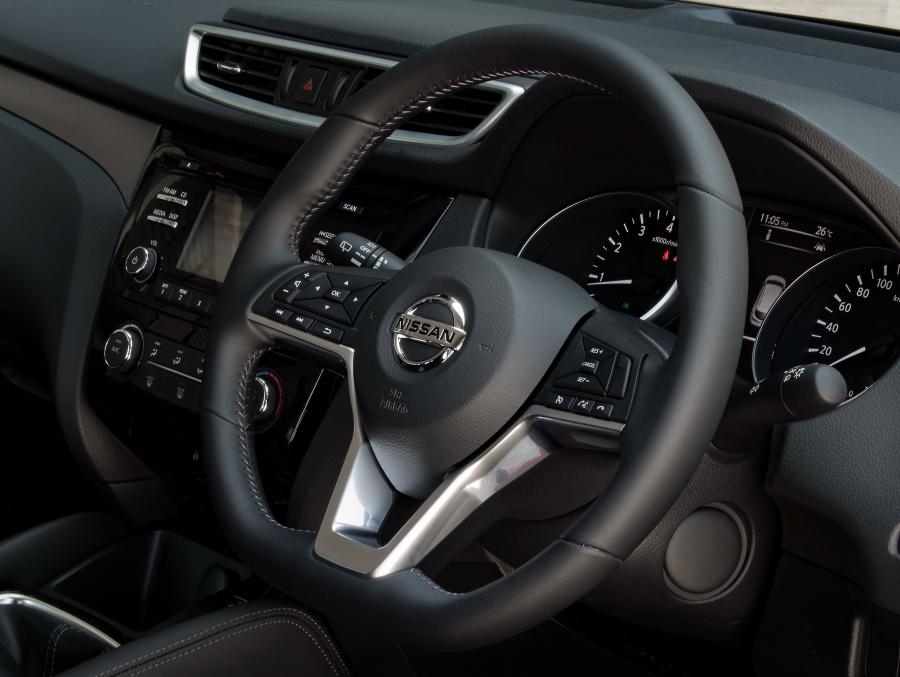 Детали интерьера Nissan Qashqai ST-L 2017 года  (AU) (фото 23 из 41)